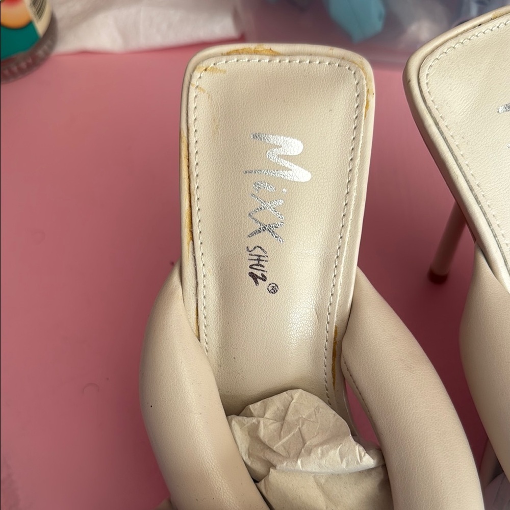 Beige Women's Shoes - Picture 2 of 8